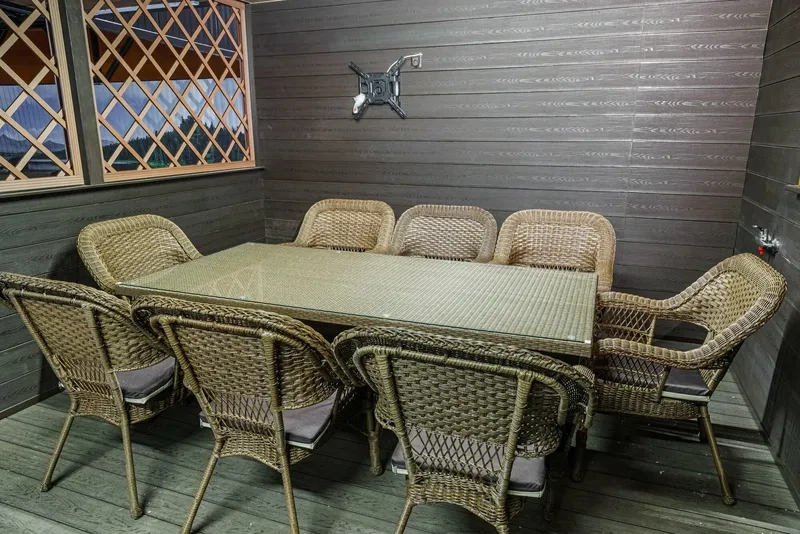 Chiêm ngưỡng ảnh bàn ăn 8 ghế phối cảnh 3D sống động