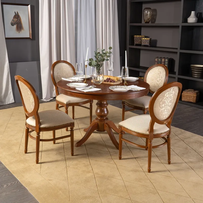 Khám phá màu sắc bàn ăn gỗ sồi hài hòa nội thất