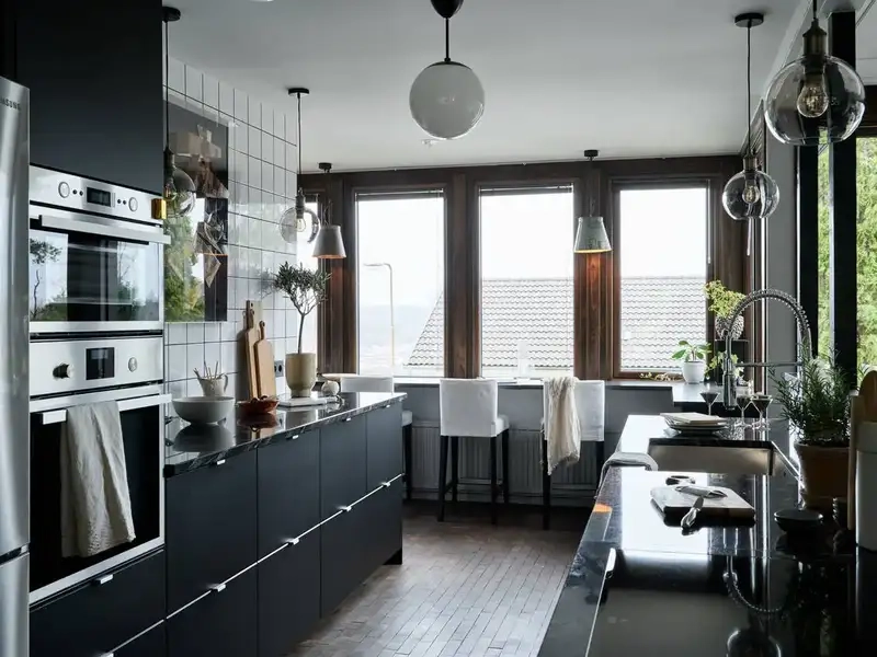 Nội thất bếp Bắc Âu chú trọng tiện nghi bền vững