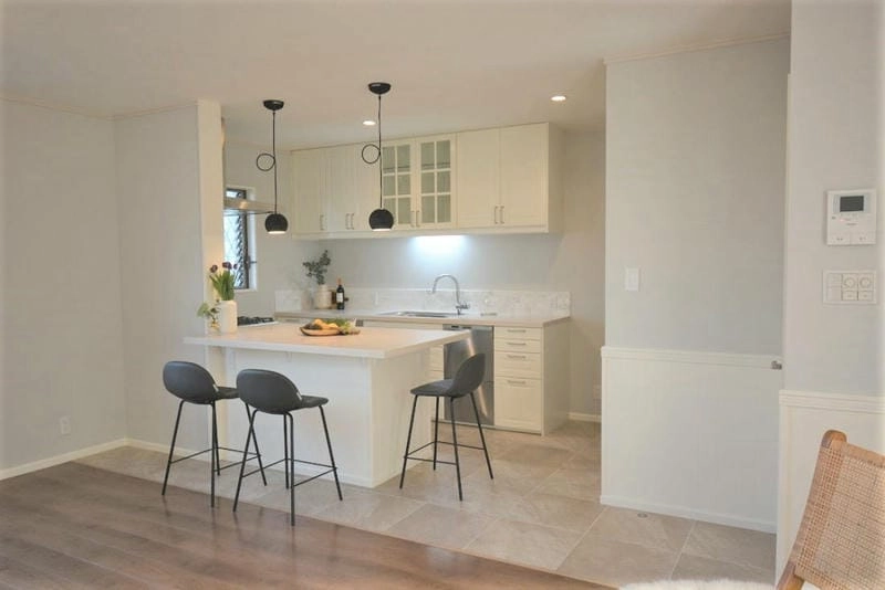 Thiết kế bếp kiểu Hàn đơn giản tinh tế