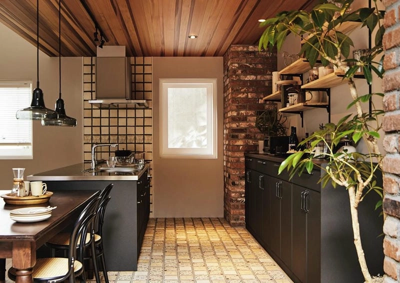 Bếp kiểu Indochine tinh giản mà vẫn đẳng cấp