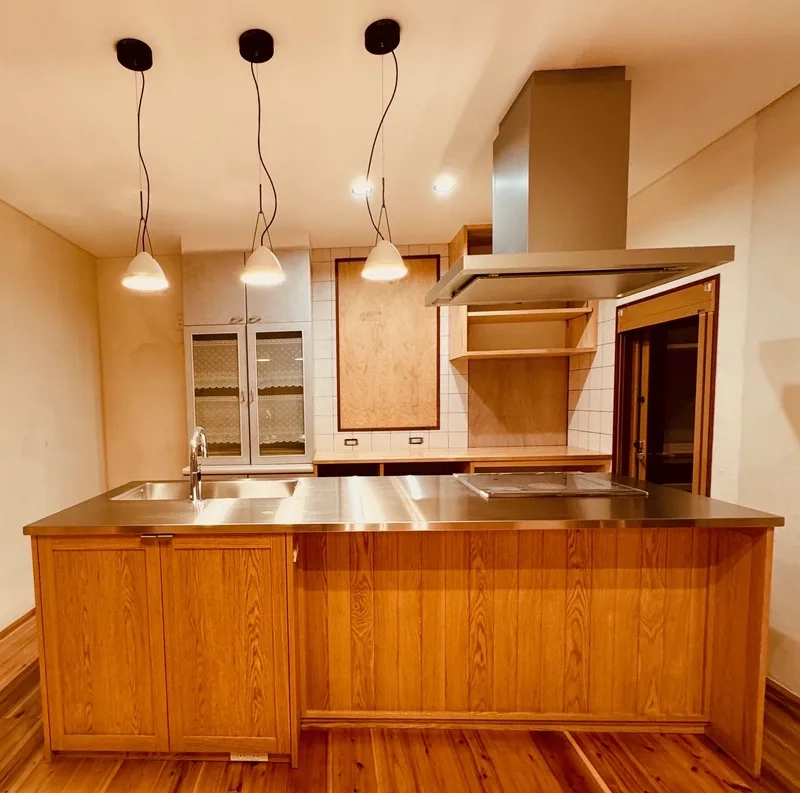 Cập nhật báo giá đảo bếp gỗ mới nhất hôm nay