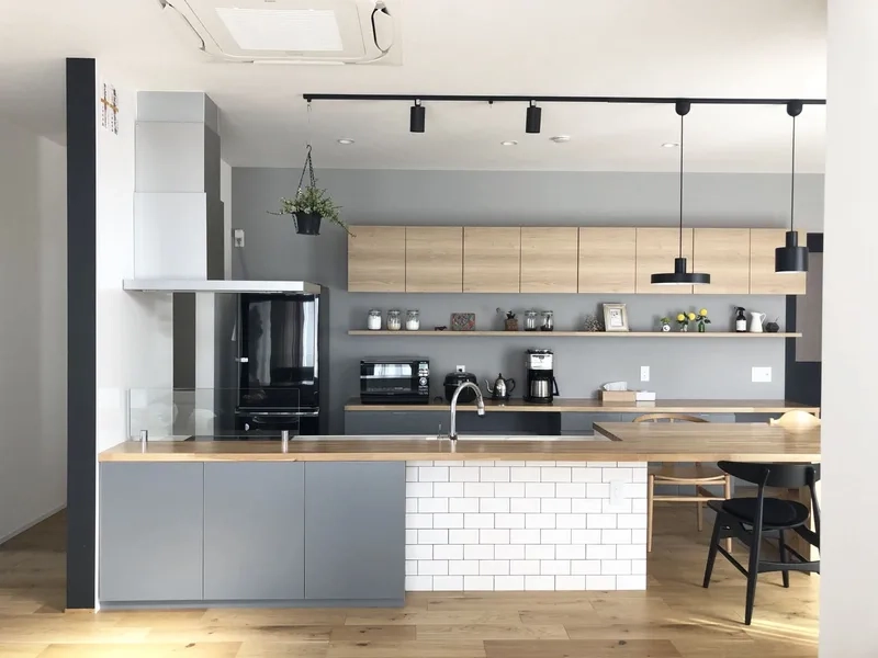 Thiết kế đẹp mắt với đảo bếp kết hợp bàn ăn đẹp