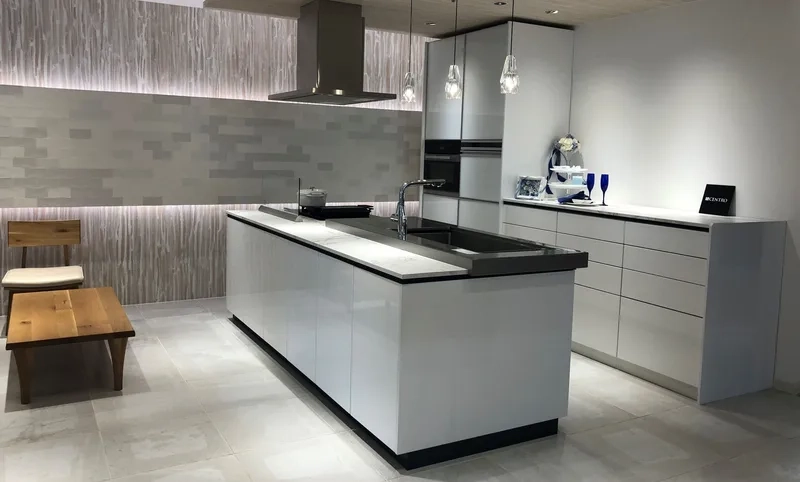 Nâng tầm sang trọng với đảo bếp mặt đá sang trọng