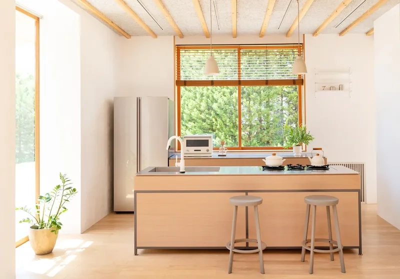 Trang trí tinh tế cùng trang trí đảo bếp kiêm quầy bar