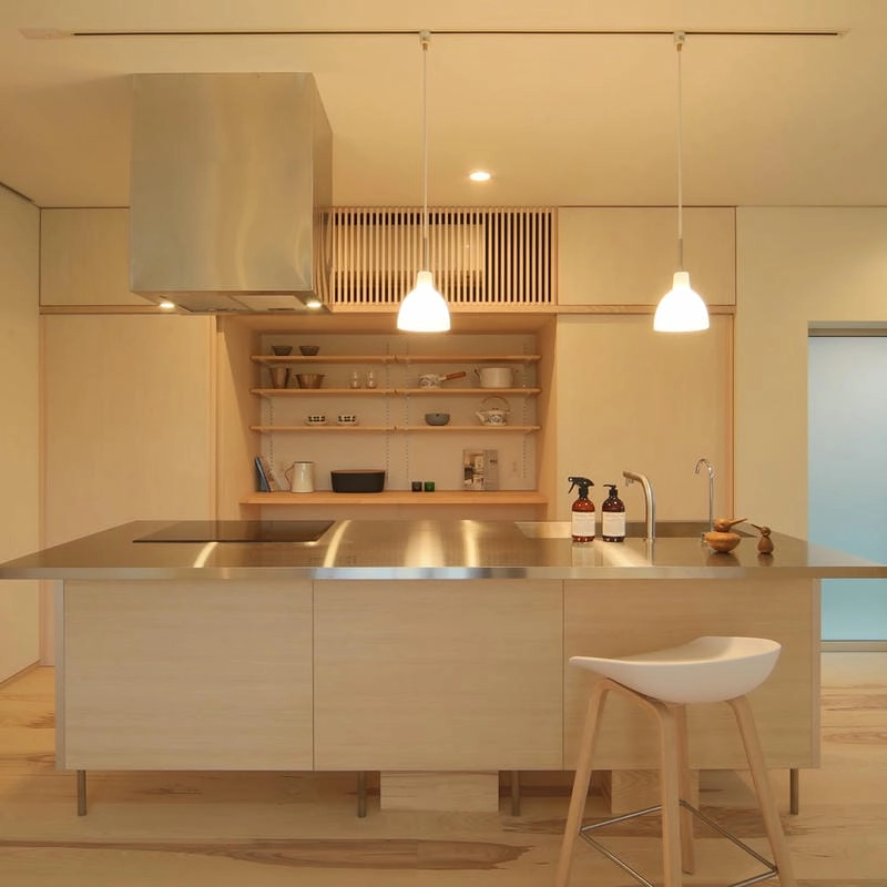 Đèn thả giúp không gian bếp thêm ấm cúng