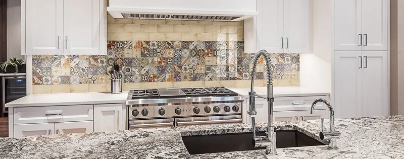 Lắp đặt gạch bông ốp tường bếp