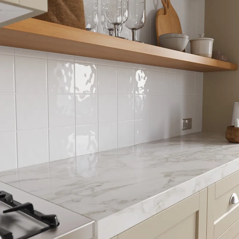 Gạch lục giác trắng ốp bếp phá cách