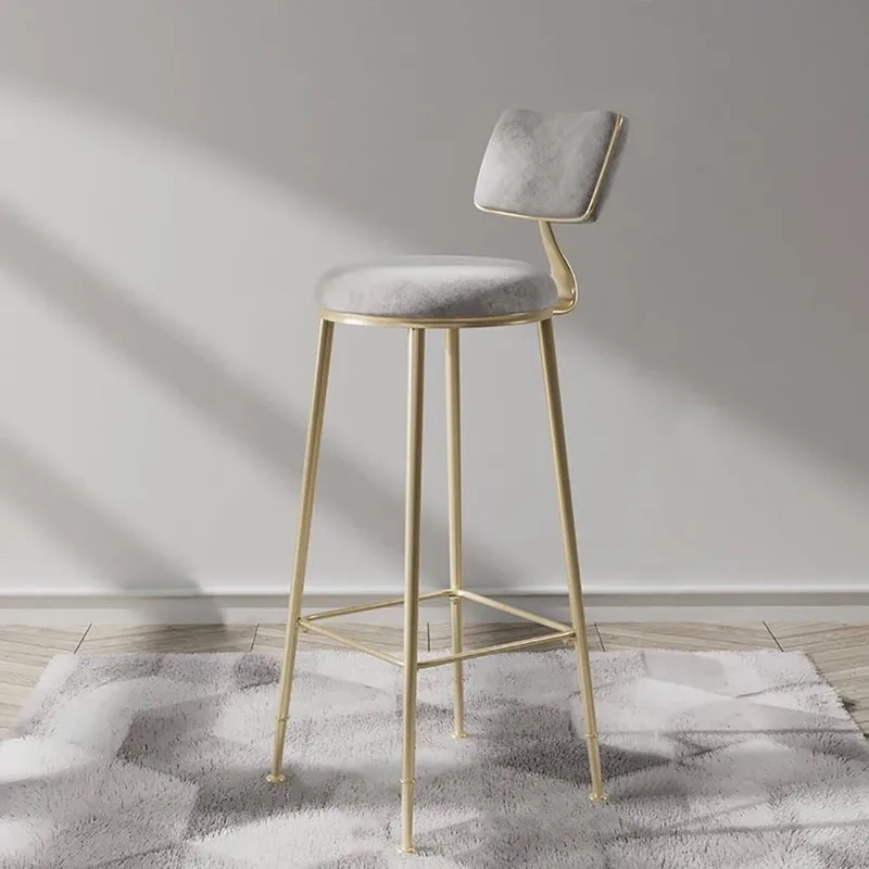 Lựa chọn phong phú nhờ ghế bar chân cao đa dạng mẫu mã