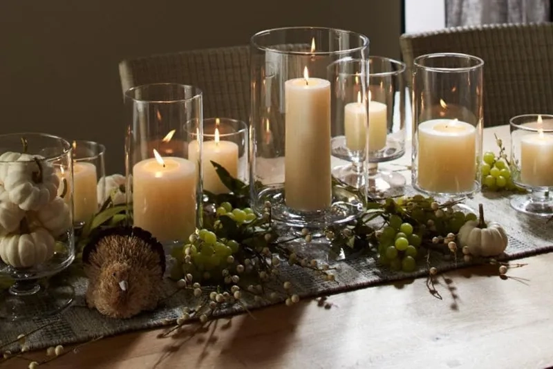 Ảnh khung nến bàn ăn sang trọng tôn khung nến bàn ăn