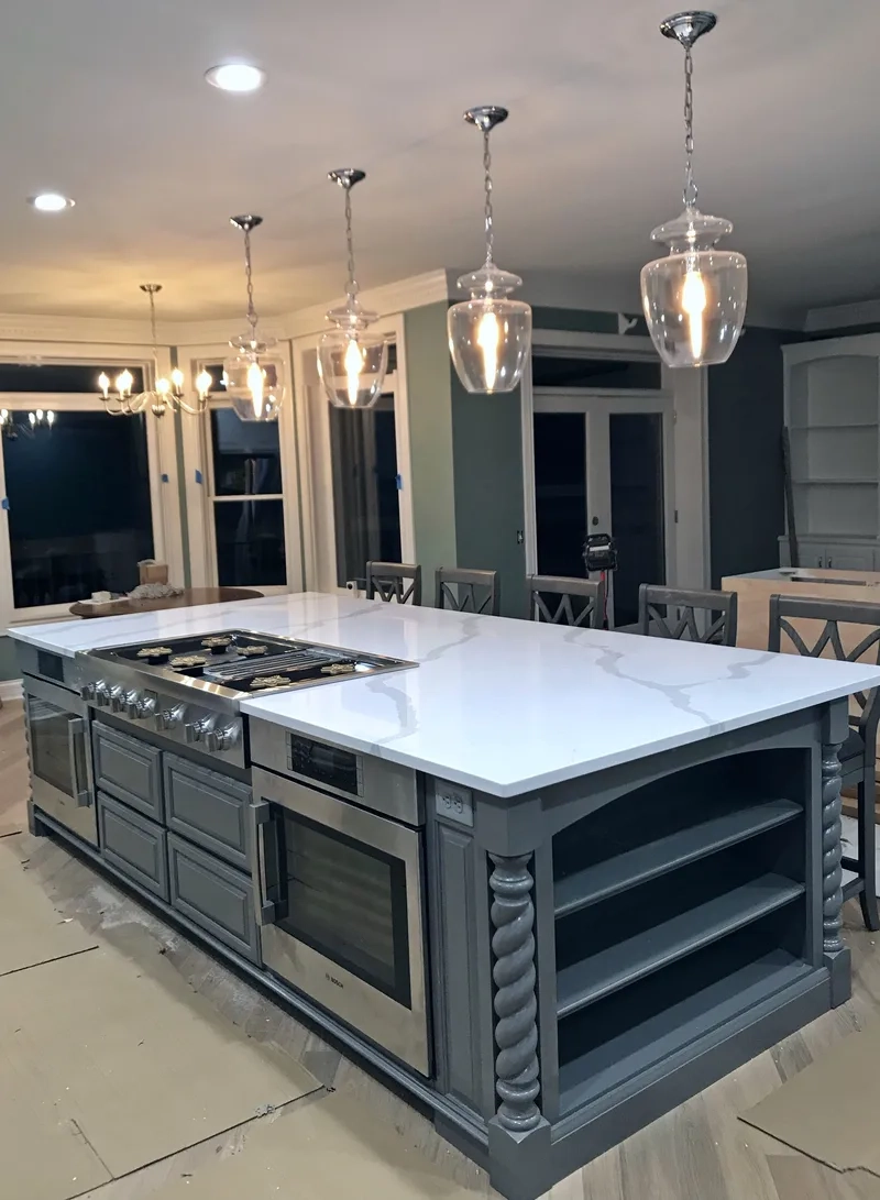 Tối ưu thiết kế với thiết kế mặt đá bàn đảo