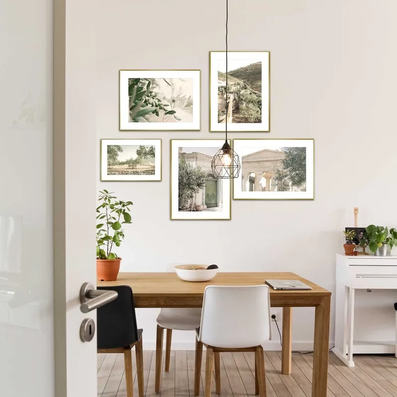 Ảnh tranh treo phòng ăn tăng cảm giác ấm cúng