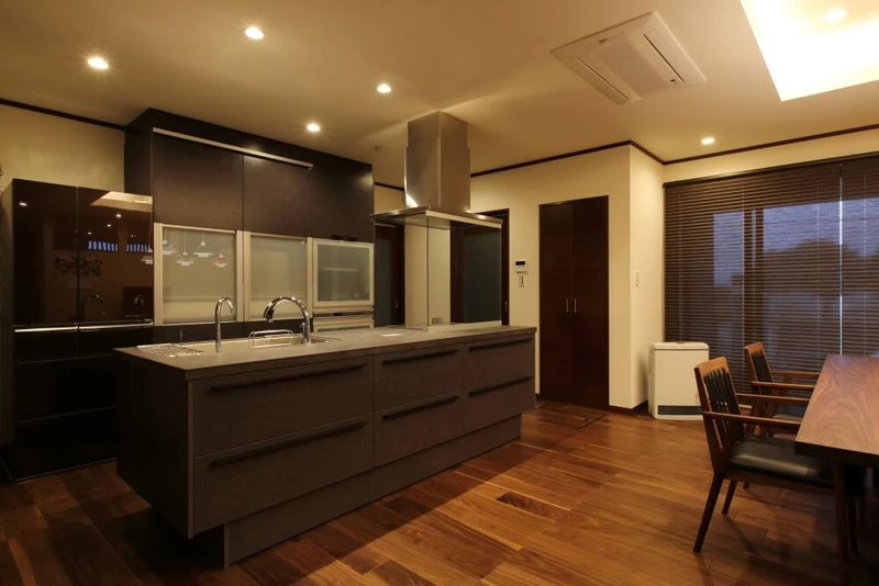 Tinh hoa nội thất từ tủ bếp biệt thự phong cách châu Âu