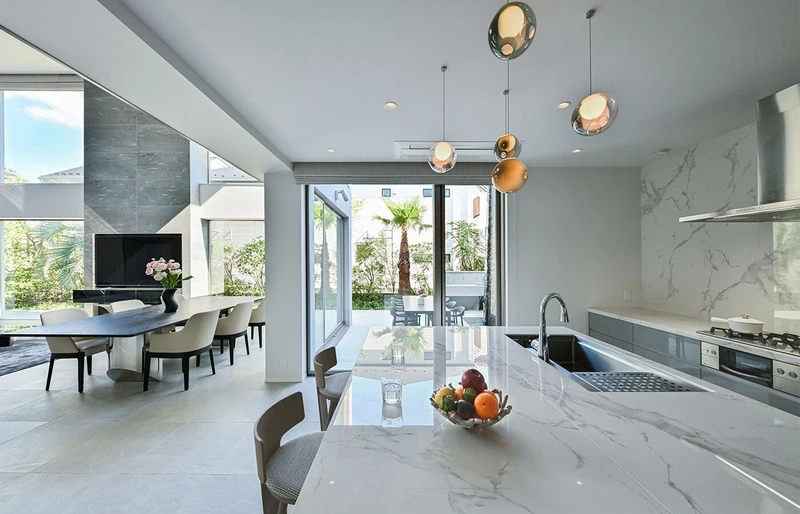 Sinh hoạt tiện lợi cùng tủ bếp biệt thự tiện nghi