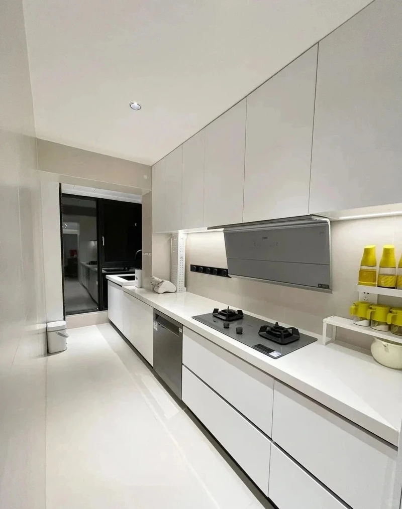 Chuẩn gu sống mới tủ bếp chữ i tối giản