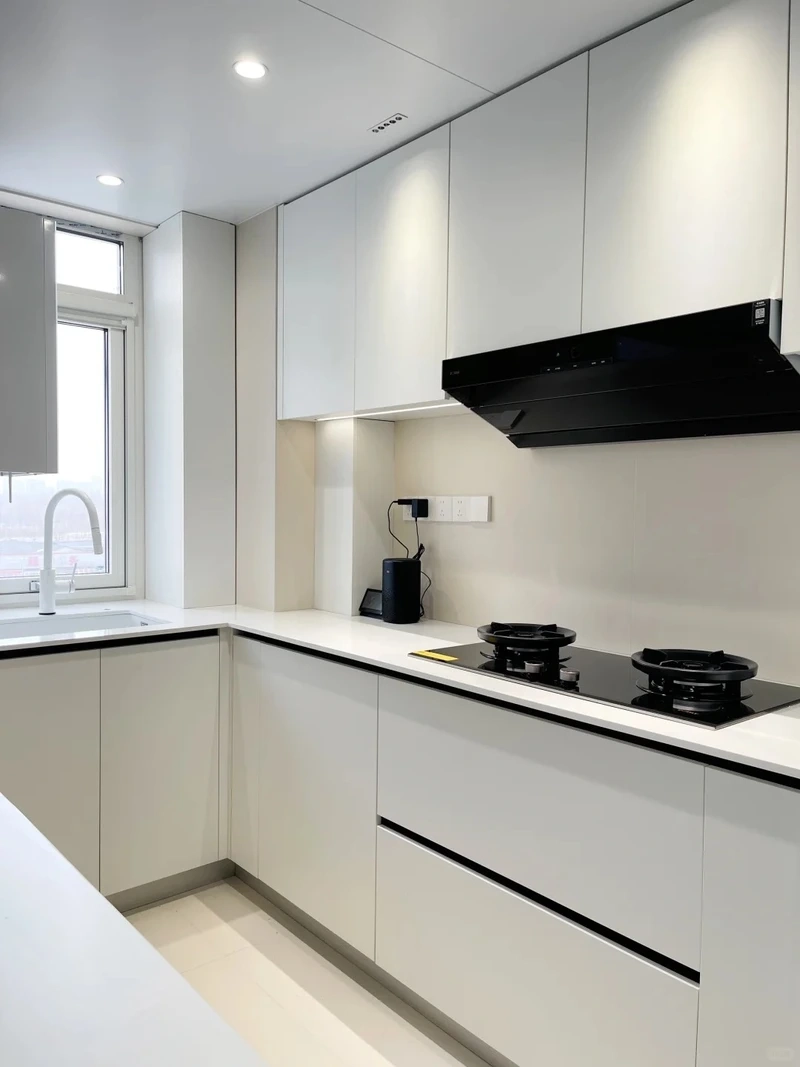 Khám phá ngay mẫu tủ bếp chữ L được ưa chuộng