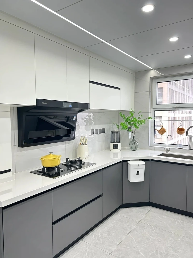 Trải nghiệm tủ bếp chung cư thông minh tiện ích mỗi ngày