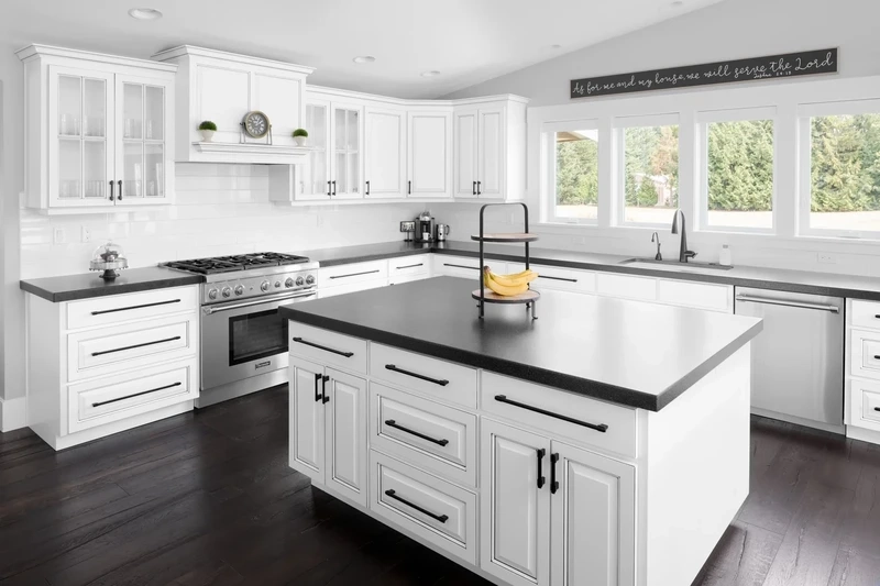 Gợi ý hoàn hảo cùng mẫu tủ bếp màu trắng