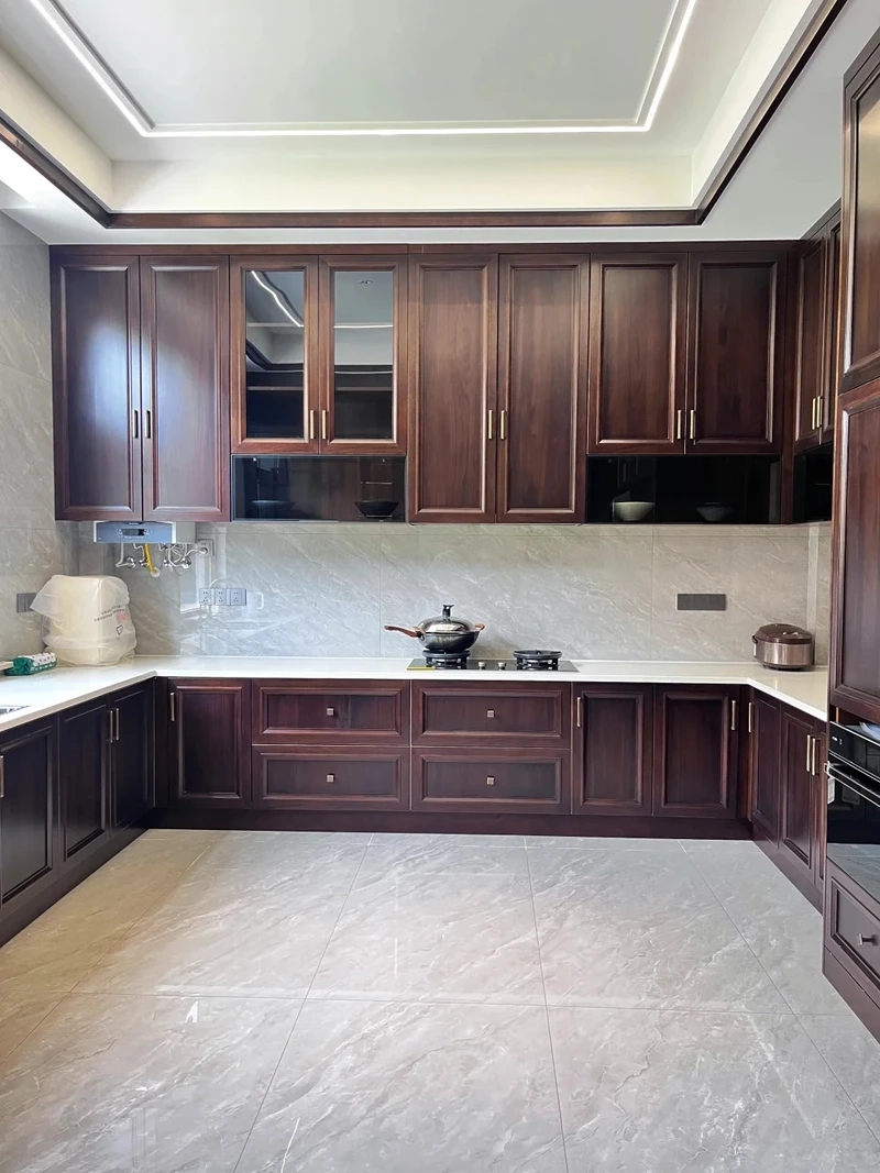 Độ bền cao từ tủ bếp nhà phố gỗ công nghiệp