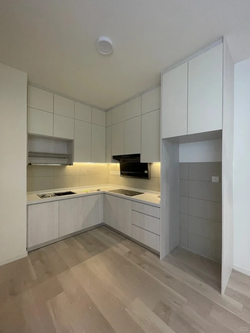 Vẻ đẹp tinh tế từ tủ bếp Picomat sang trọng