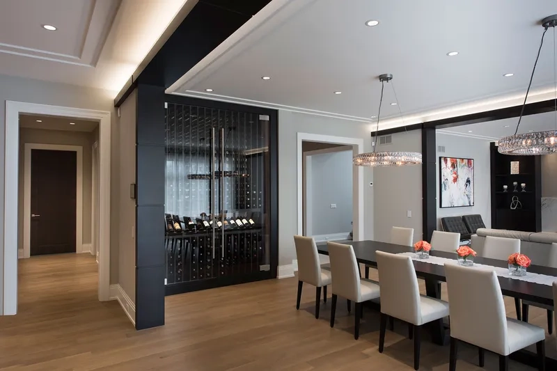 Ảnh tủ rượu phòng ăn tinh tế làm nổi bật tủ rượu phòng ăn