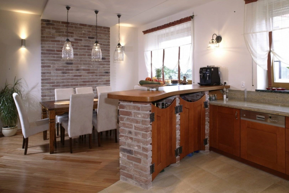 Hình ảnh quầy bar xây gạch thực tế ấn tượng